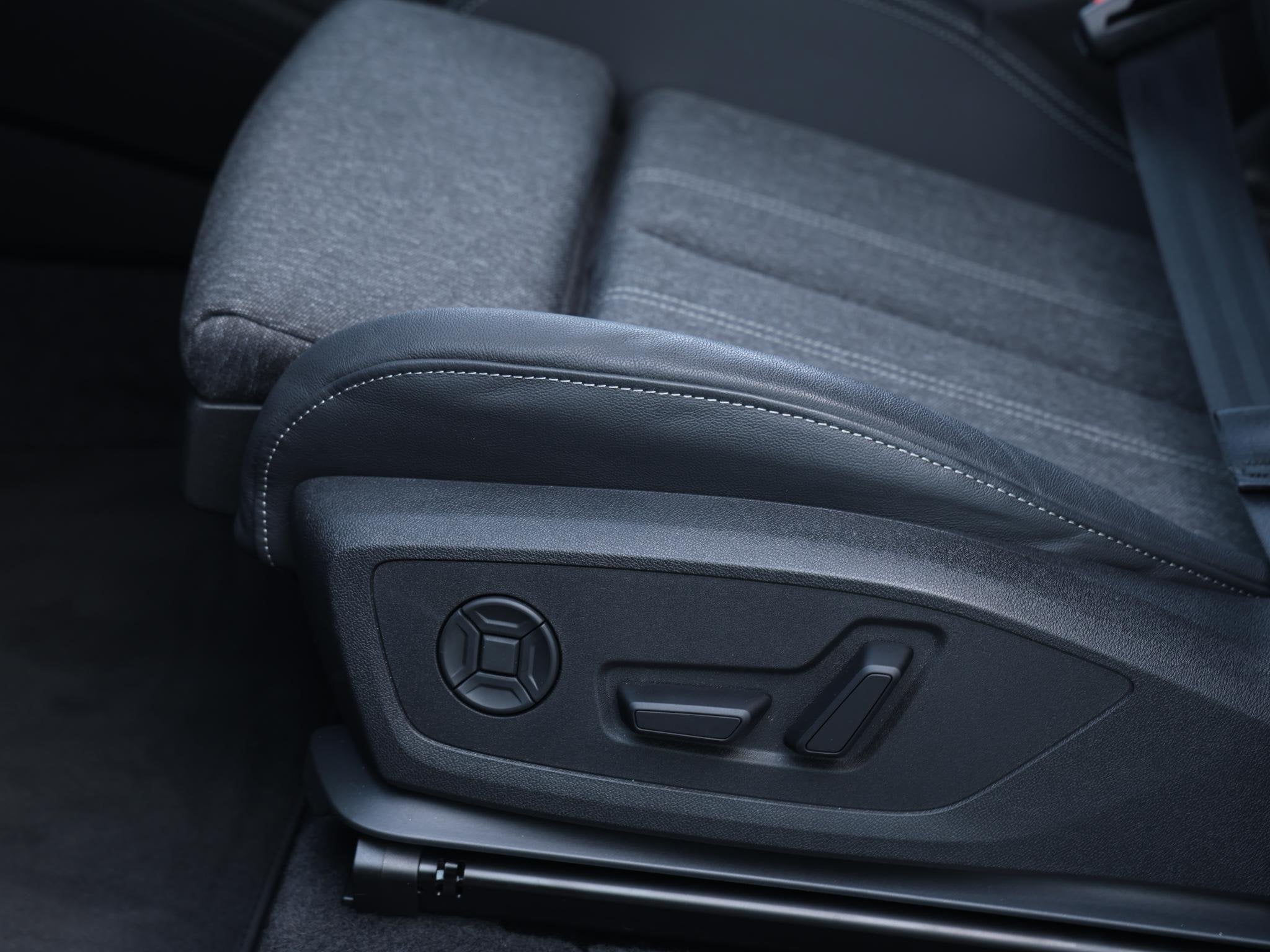 Foto 38 van Audi Q6 Sportback e-tron S edition performance 100 kWh | Ele