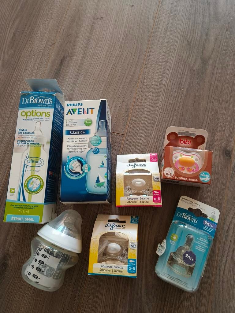 Babyvoeding set: flessen, spenen en fopspenen, Kinderen en Baby's, Ophalen of Verzenden