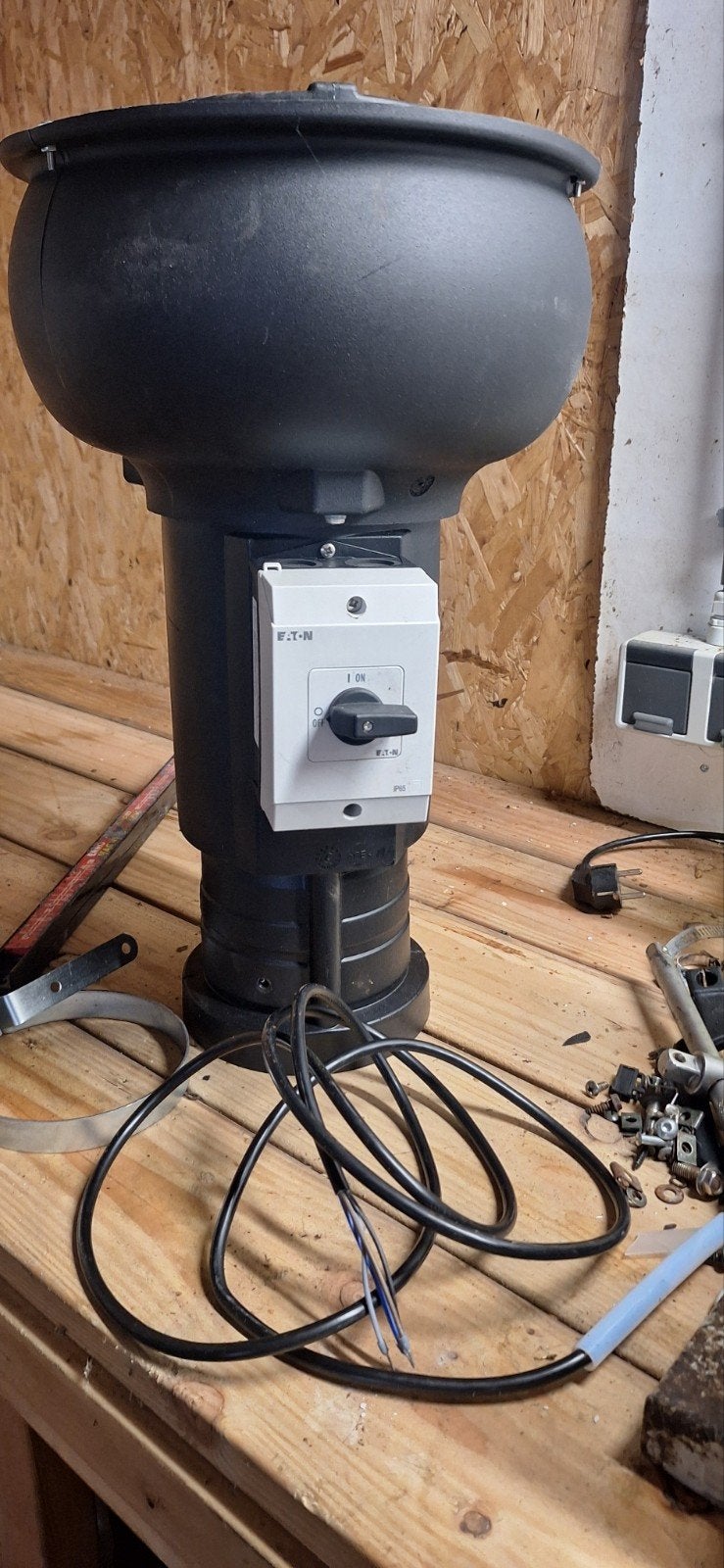 Itho Daalderop pijpdak ventilatie unit 436 m3/h, Doe-het-zelf en Verbouw, Ventilatie en Afzuiging, Verzenden, Afzuiger