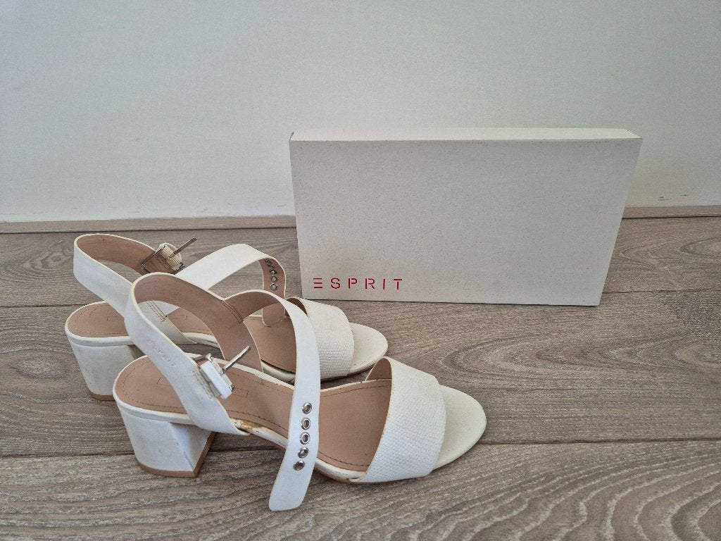 Esprit Witte sandalen met hak, Ophalen, Wit, Sandalen of Muiltjes, Gedragen