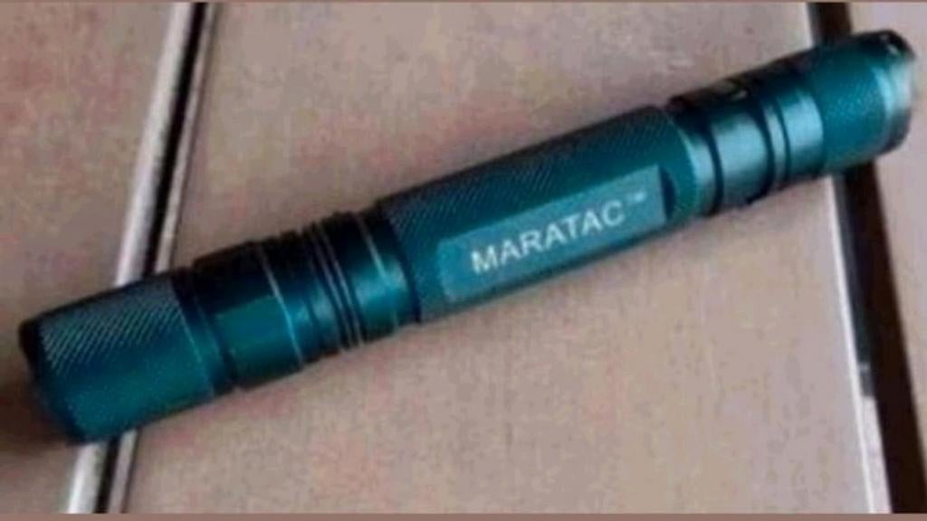 Maratac Extreme AAx2 Rev.4 zaklamp., Verzamelen, Pennenverzamelingen, Nieuw, Ophalen of Verzenden