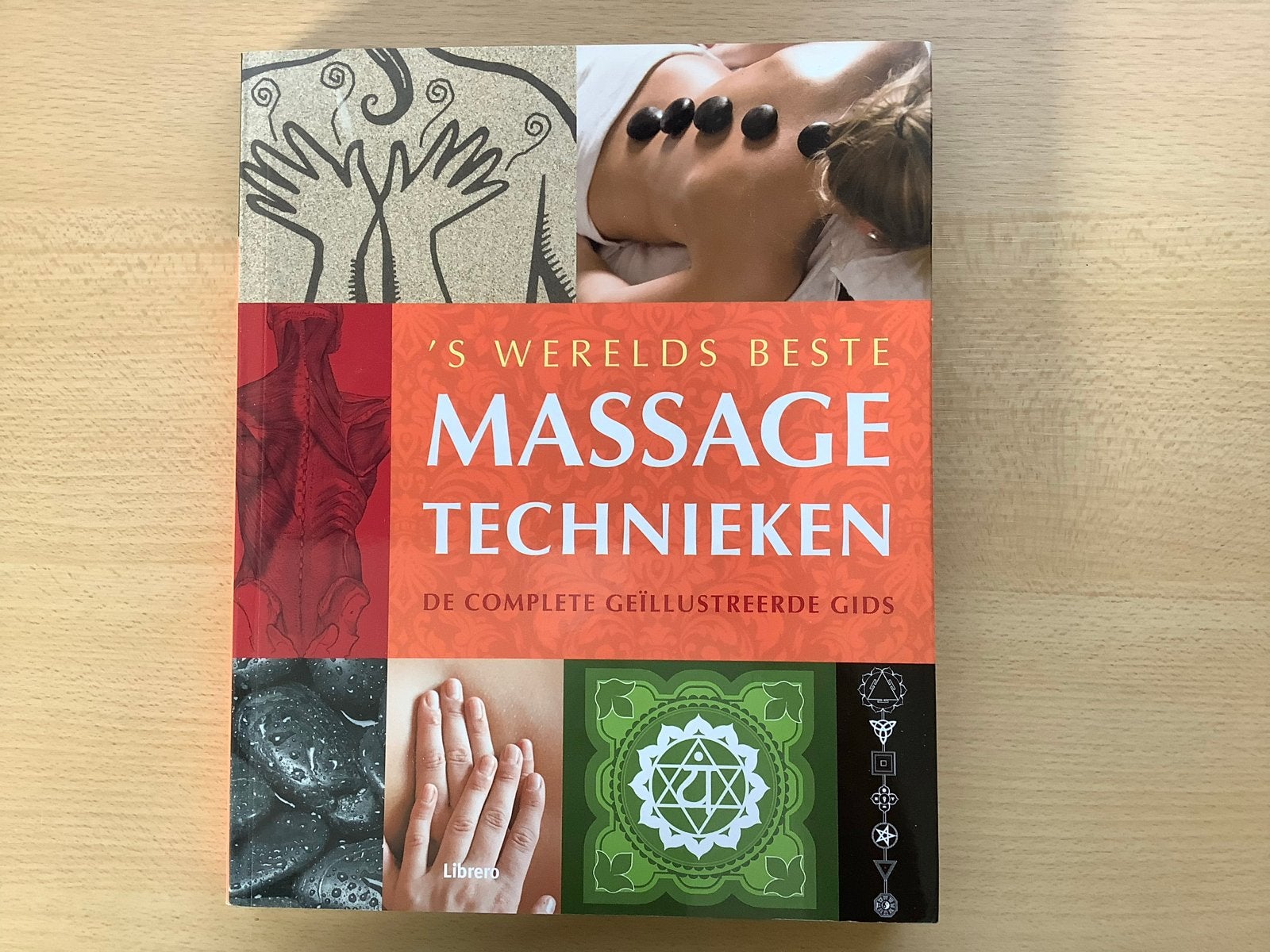 Werelds Beste Massagetechnieken - Geïllustreerde Gids, Ophalen of Verzenden, Zo goed als nieuw, Gezondheid en Conditie