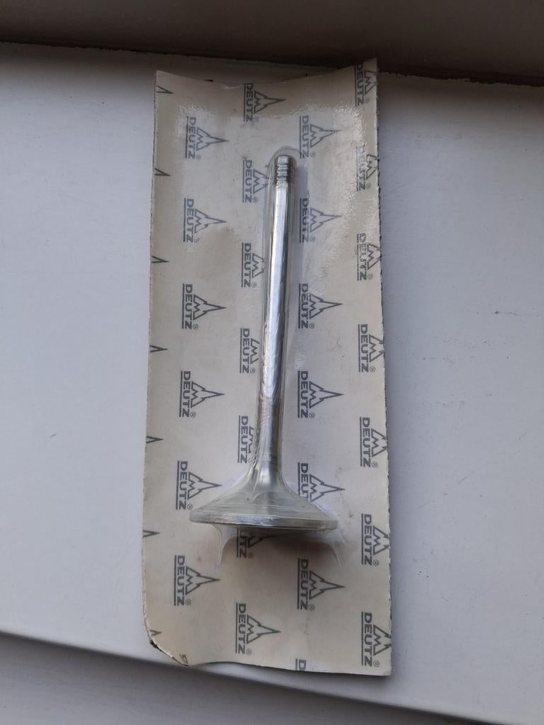 Deutz inlaatklep, Ophalen of Verzenden