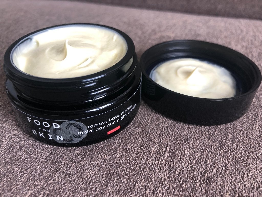 Food for skin tomato base cream, Ophalen of Verzenden, Nieuw, Gehele gezicht, Verzorging