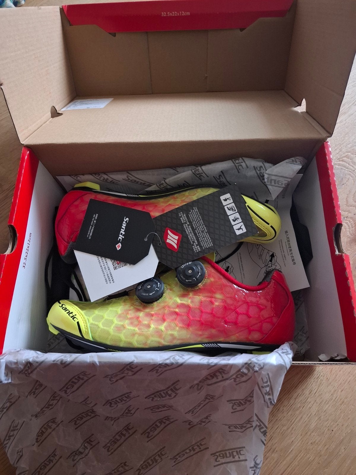 Nieuw wielrenschoenen maat 39 Santic fietsschoenen, Verzenden, Santic, Schoenen, Nieuw