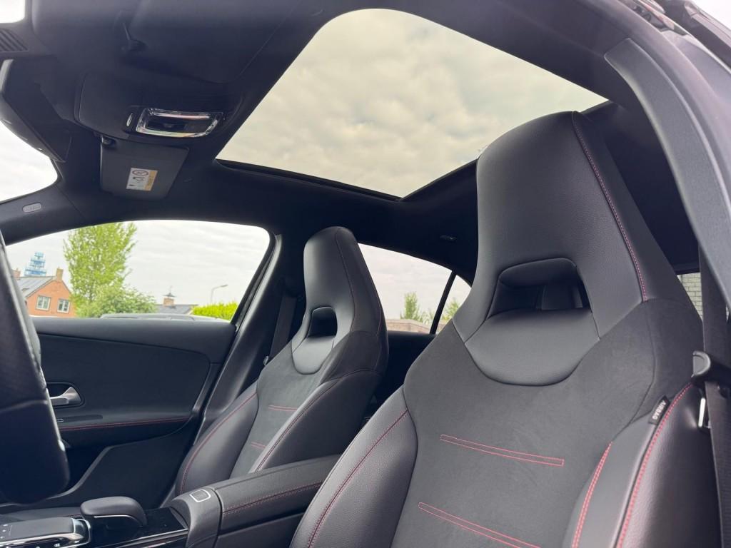 Mercedes-benz A-KLASSE 200 AMG Aeropakket Panorama Alcantara, Gebruikt, Euro 6, 4 cilinders, Origineel Nederlands
