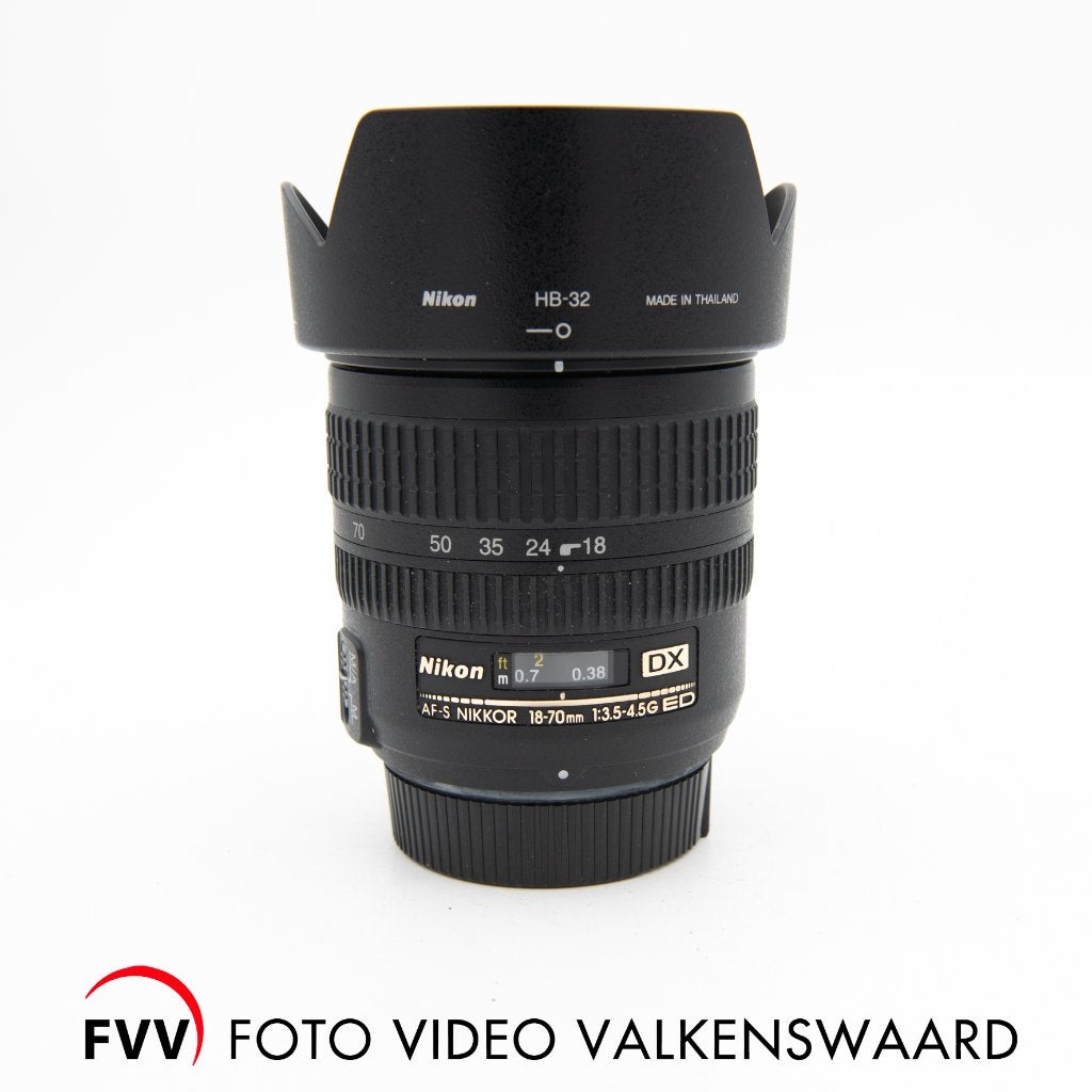 Nikon AF-S Nikkor 18-70 mm f/3.5-4.5 G ED DX, Gebruikt, Zonnekap, 18 mm, Nikon