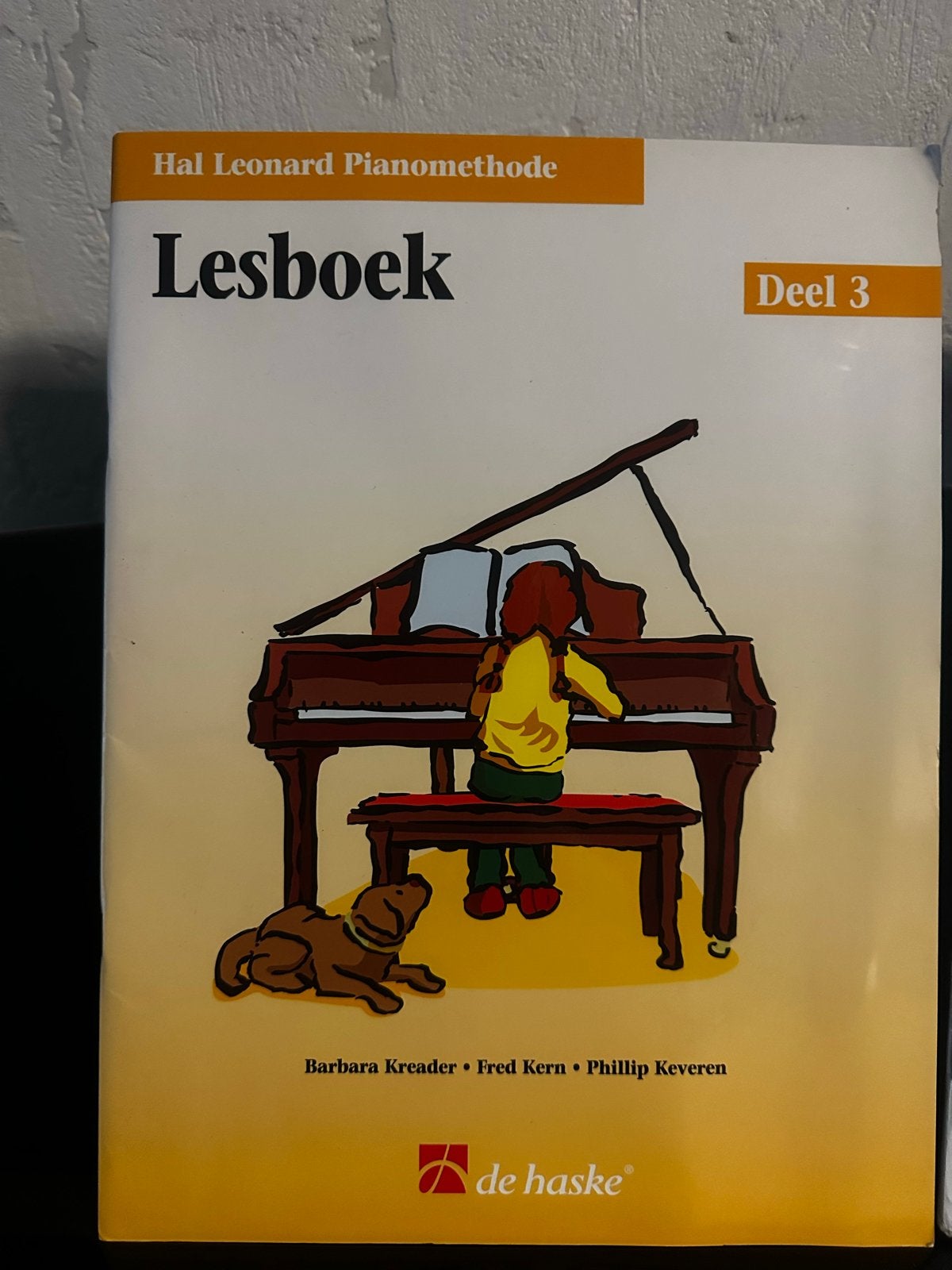 Hal Leonard Pianomethode Lesboek Deel 3, Ophalen of Verzenden, Gelezen, Niet van toepassing