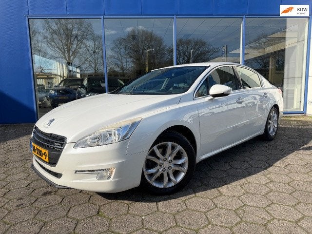 Peugeot 508 2.0 HDi Allure Hybrid4 LMV - PDC - Navi, Auto's, Peugeot, Automaat, Euro 5, 28 km/l, Gebruikt