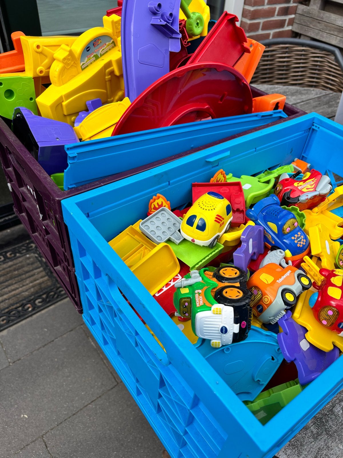 Grote set VTech Toet Toet Auto's en stuntpark (2 kratten), Ophalen of Verzenden, Gebruikt