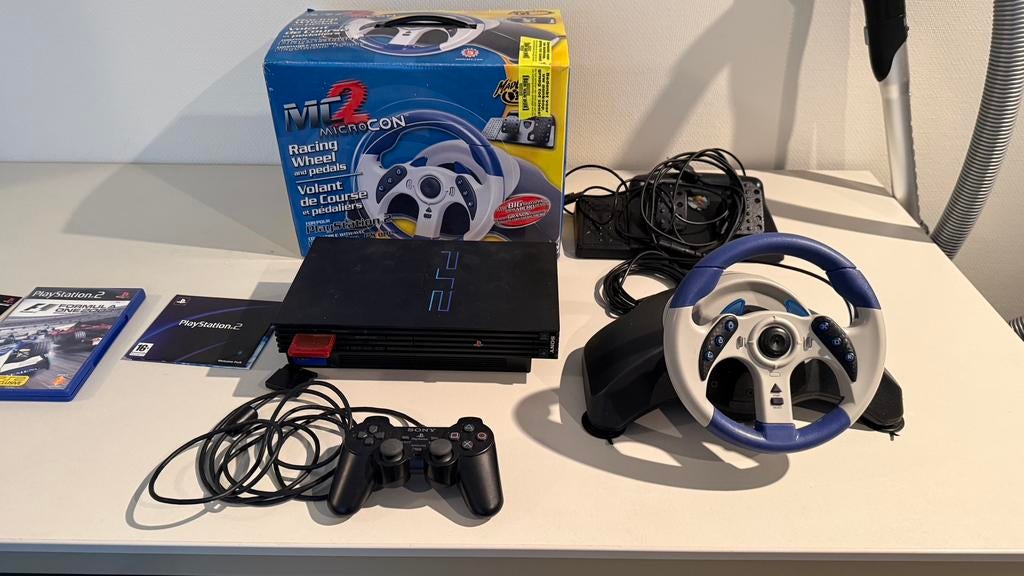 PlayStation 2 (PS2) met controller en games, Gebruikt, Overige genres, 1 speler, Eén computer