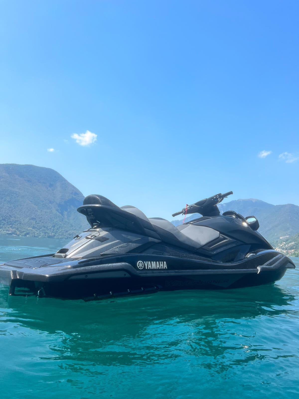 Yamaha FX Cruiser SVHO Waverunner +Jetloader + Flyboardset, Ophalen, Zo goed als nieuw, Benzine, 200 pk of meer