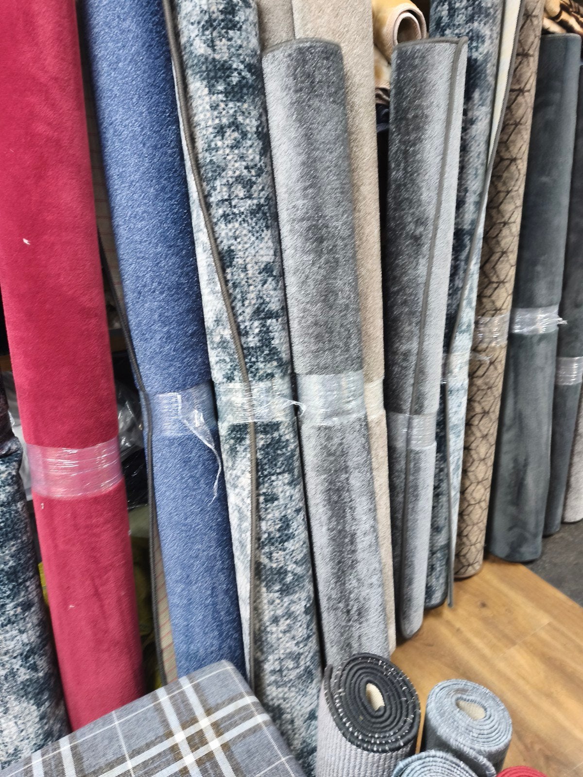 Mooie tapijten & vloerkleden – diverse kleuren en maten, 150 tot 200 cm, Ophalen of Verzenden, Nieuw, 200 cm of meer
