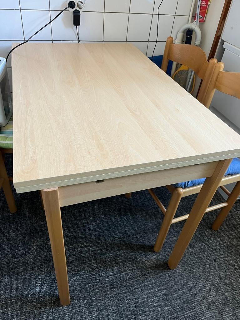 Uitschuifbare beuken eettafel met 4 stoelen 110x70 cm, Huis en Inrichting, Tafels | Eettafels, Ophalen, Gebruikt, 100 tot 150 cm