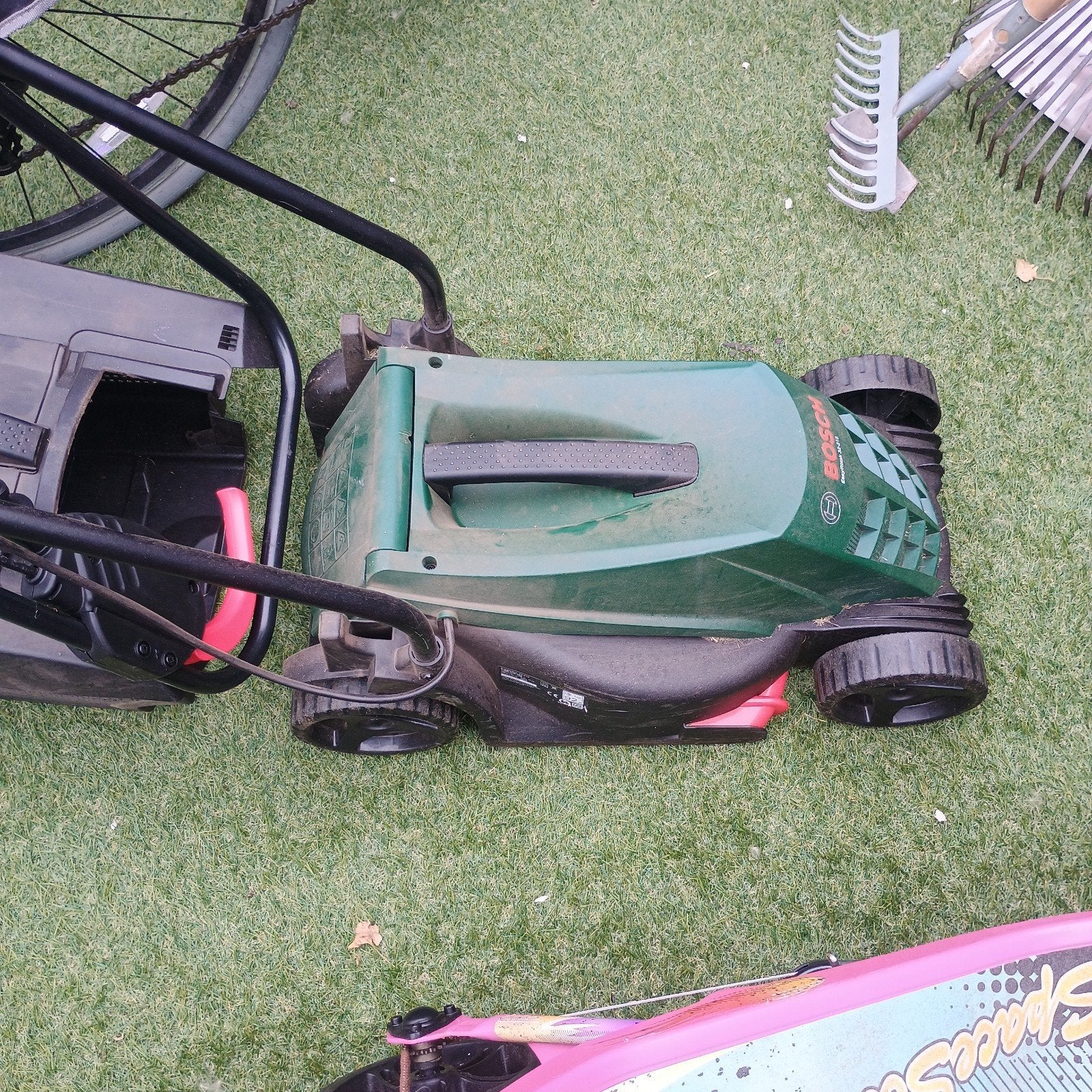Bosch Rotak 32-12 Elektrische Grasmaaier, Tuin en Terras, Grasmaaiers, Ophalen, Cirkelmaaier, Gebruikt, Elektrische grasmaaier