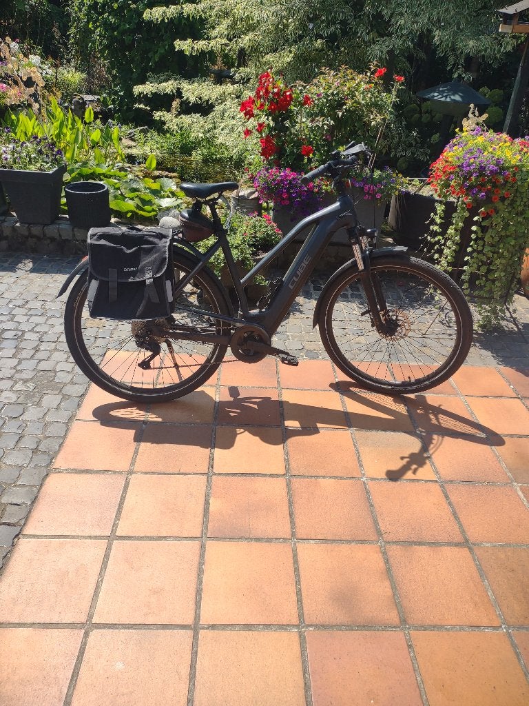 cube e-bike uit 2022, Fietsen en Brommers, Elektrische fietsen, Zo goed als nieuw, Cube, 51 tot 55 cm, 50 km per accu of meer