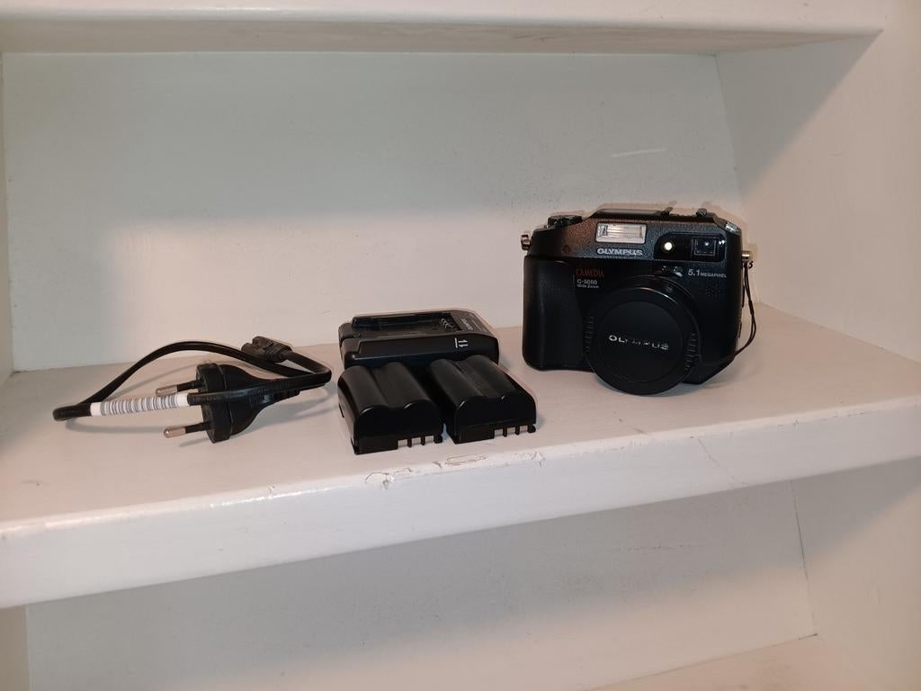 Olympus C-5060 Wide Zoom, Gebruikt, Compact, Ophalen of Verzenden, 4 t/m 7 keer
