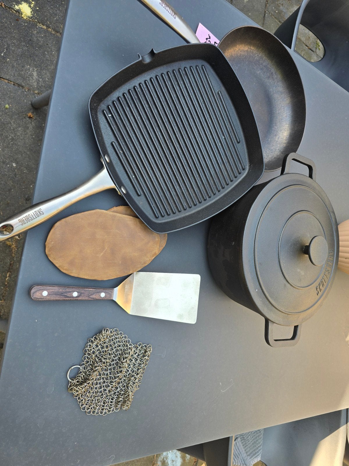 Skottsberg Pannenset: Koekenpan, Grillpan, Braadpan + Extra, Gietijzer, Pannenset, Ophalen of Verzenden, Zo goed als nieuw