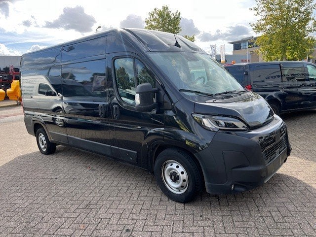 Fiat Ducato 2.2 MultiJet 180 MAXI L3H2 3.5t AIRCO KLIMA NAVI, Euro 6, 4 cilinders, 179 pk, Zwart