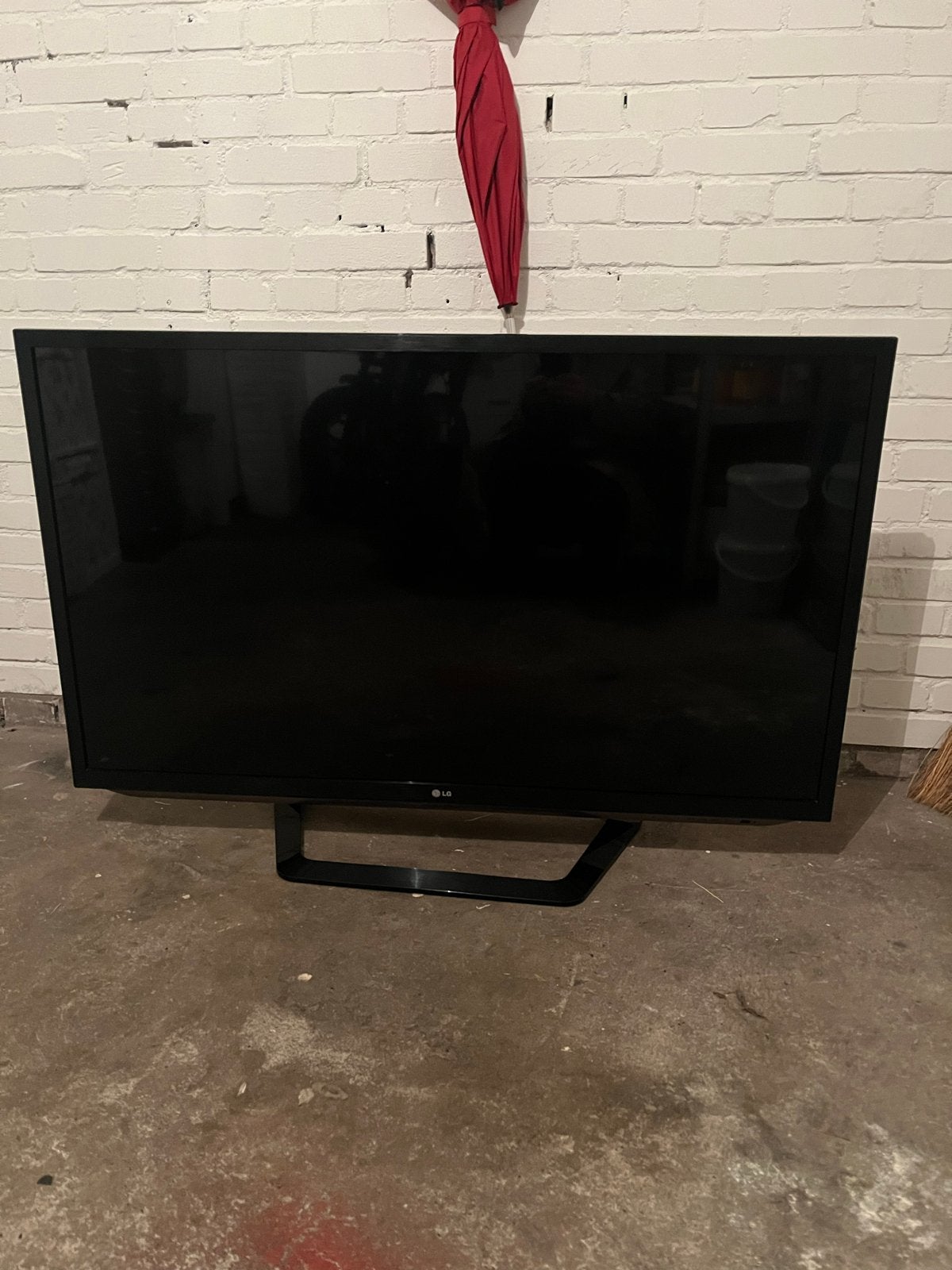 LG LED TV - Goede staat, Ophalen, LED, Zo goed als nieuw, 100 cm of meer