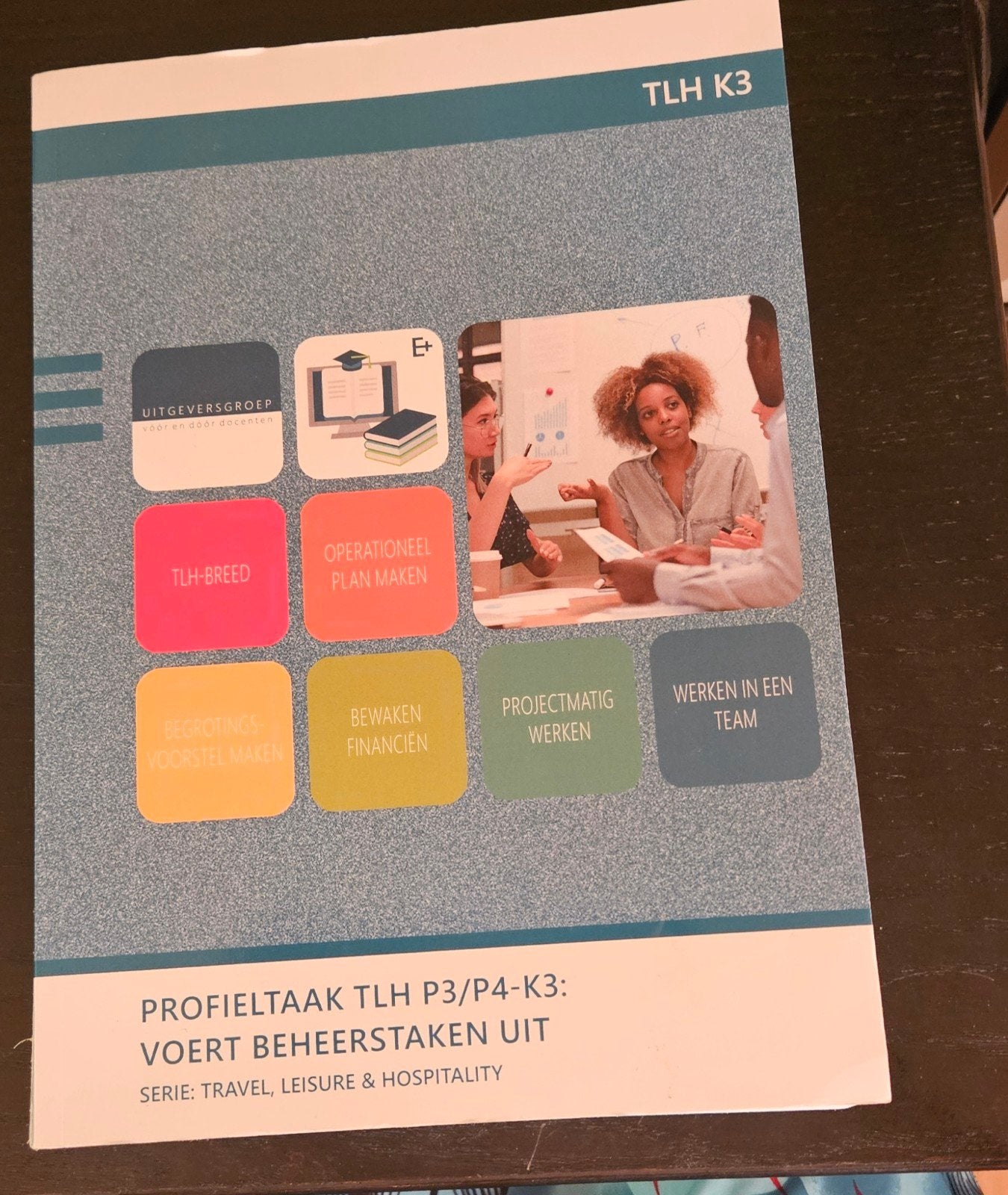 Profieltaak TLH P3/P4-K3: Voert Beheerstaken Uit - Nieuw, Ophalen of Verzenden