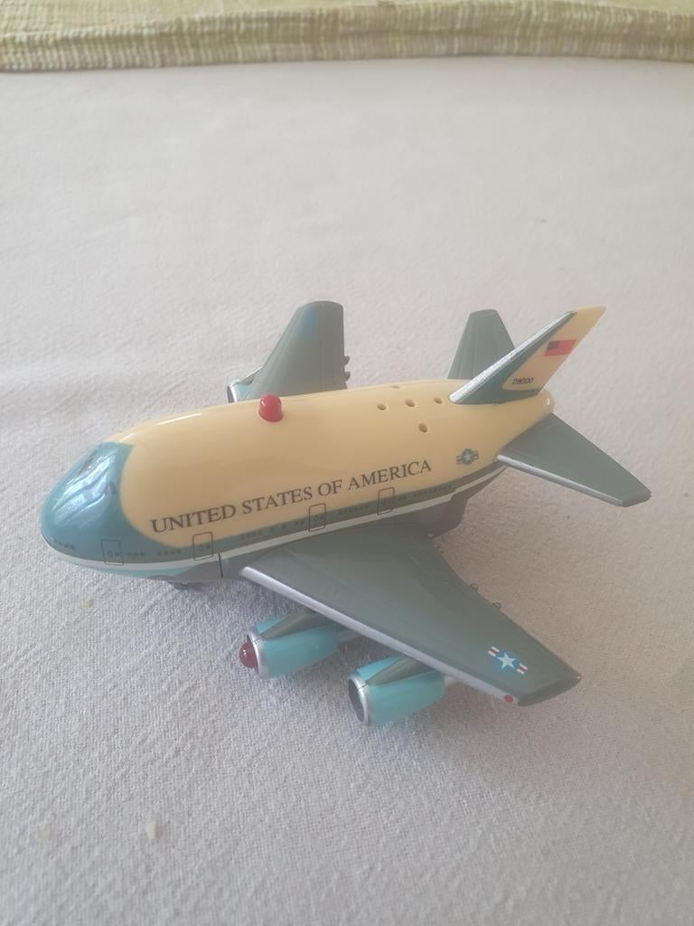 Vliegtuig pan am toytech, Verzamelen, Ophalen, Gebruikt, Schaalmodel