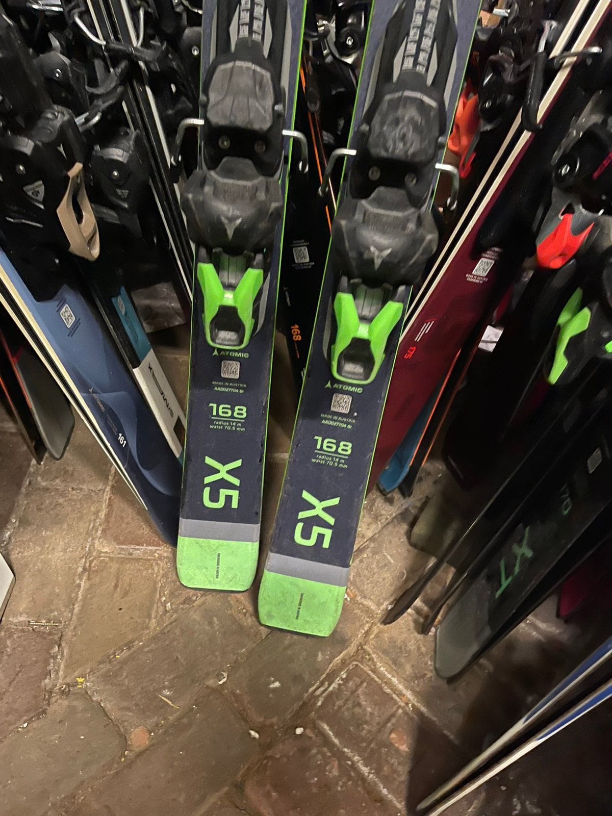 170cm ATOMIC REDSTER X5 all round carve skis, 160 tot 180 cm, Ophalen of Verzenden, Zo goed als nieuw, Carve