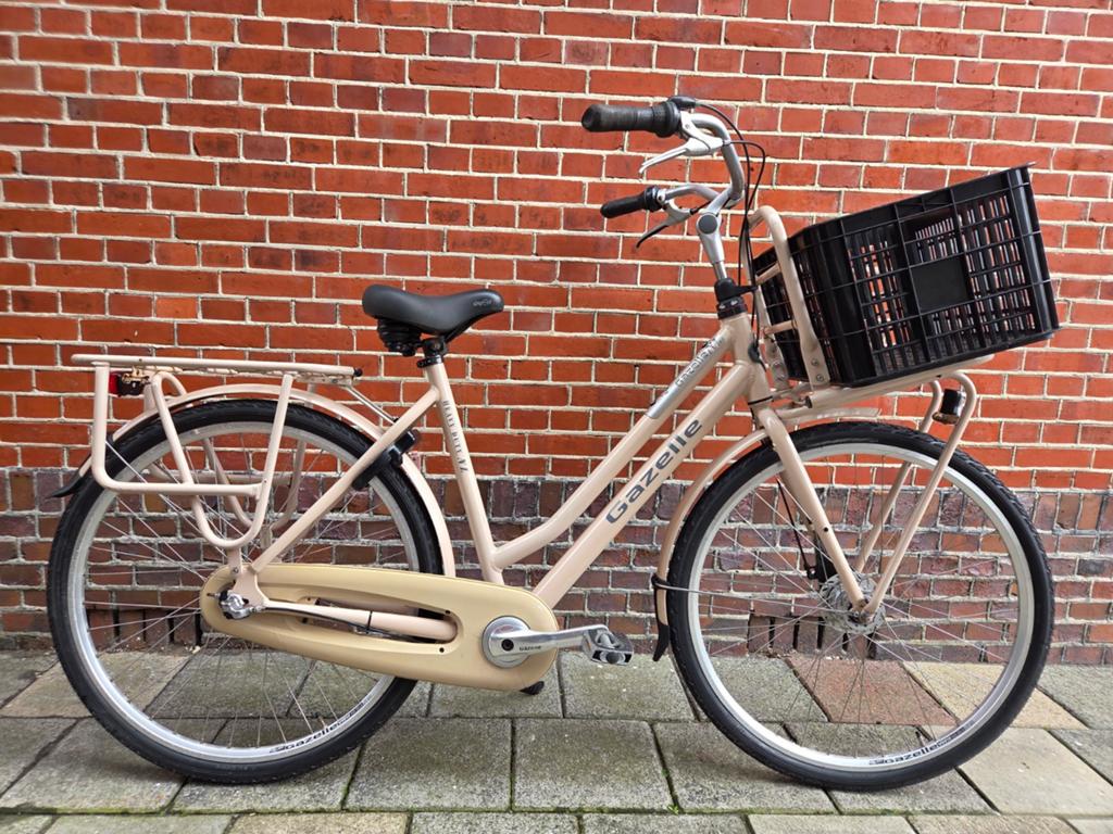 Nette Gazelle Heavy Duty damesfiets. Fiets met versnellingen, Fietsen en Brommers, Fietsen | Dames | Damesfietsen, Ophalen, Versnellingen