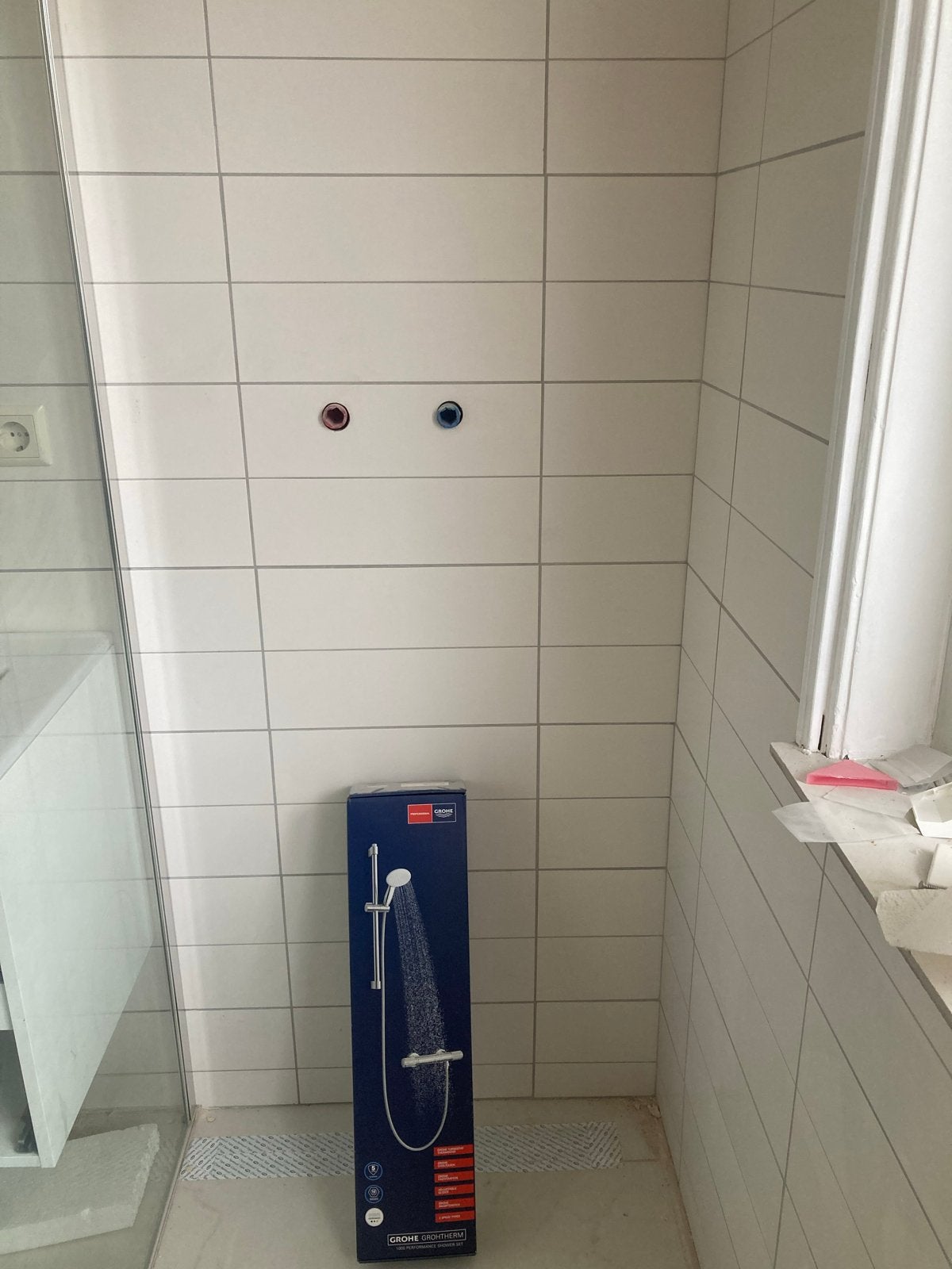 Witte wandtegels voor badkamer of toilet (AzUVI), Nieuw, Ophalen of Verzenden, 20 tot 40 cm, Minder dan 5 m²