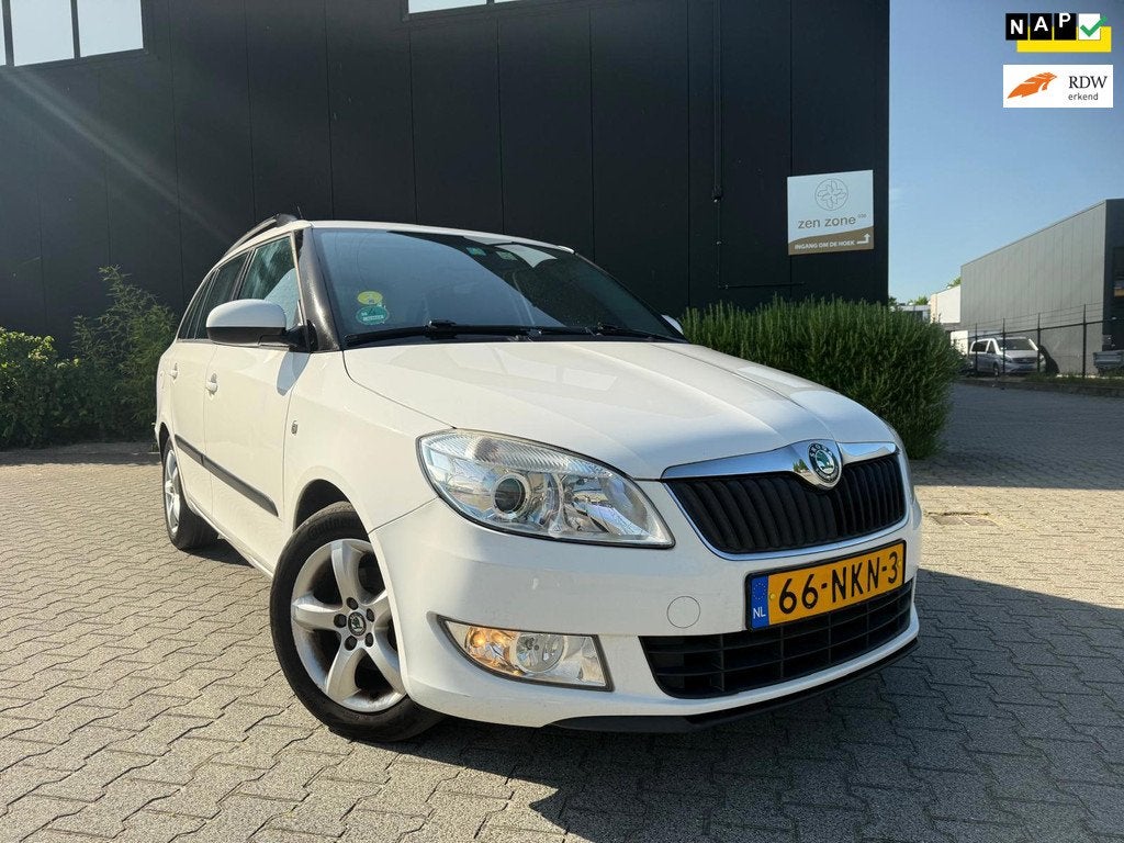 Skoda Fabia Combi 1.2 TDI Greenline (VOOR EXPORT), Auto's, Skoda, Voorwielaandrijving, Euro 5, 450 kg, 1199 cc