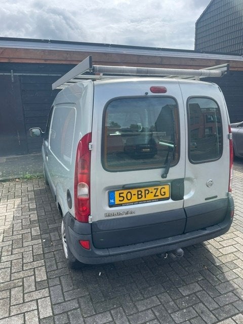Nissan Kubistar 1.5 DCI 48KW 2004, Auto's, Stof, Zwart, Origineel Nederlands, Zilver of Grijs