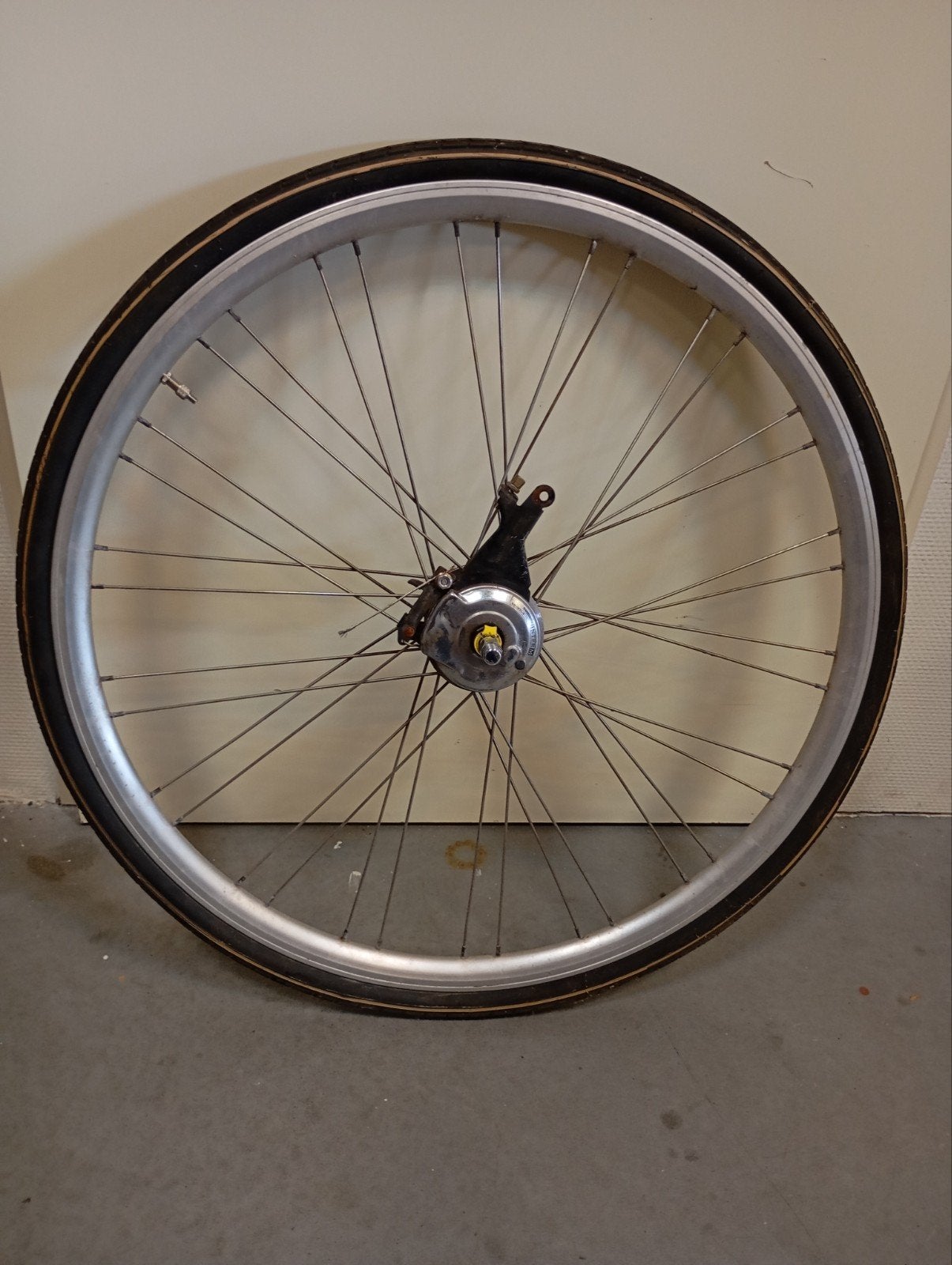 28" Achterwiel met 3 Versnellingen Naaf, Fietsen en Brommers, Fietsonderdelen, Wiel, Gebruikt, Toerfiets, Ophalen of Verzenden