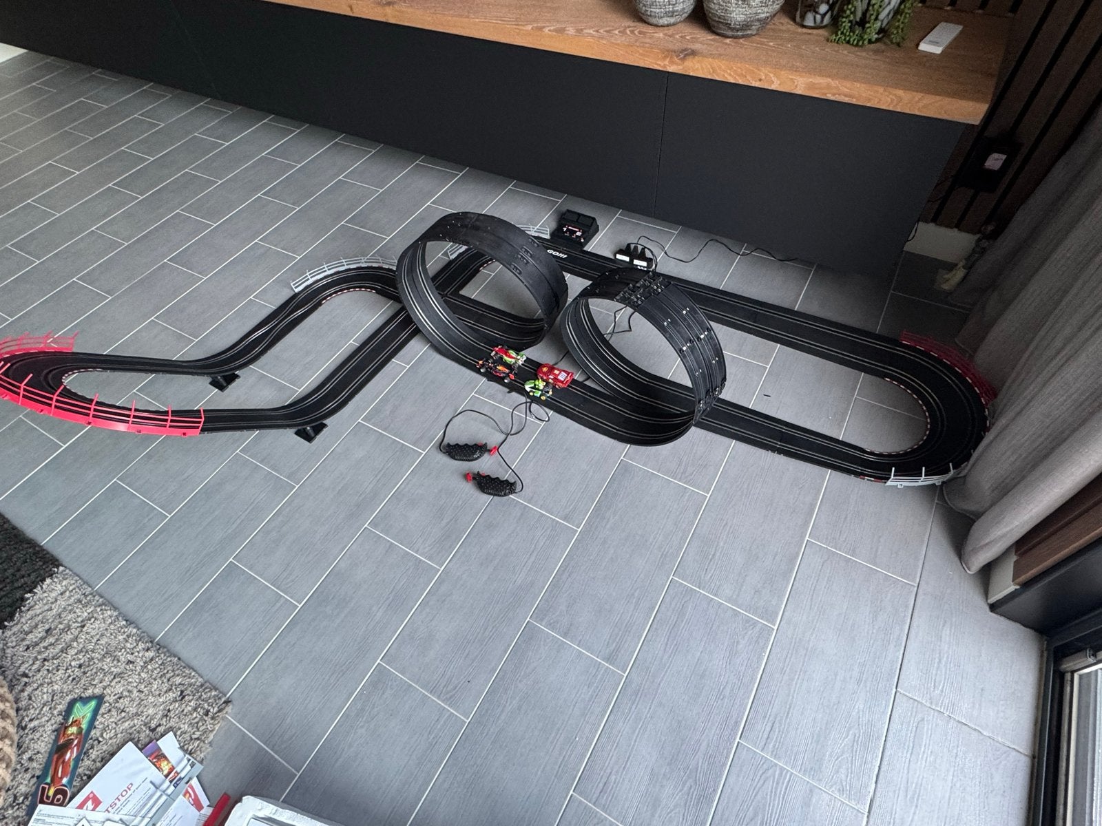 Carrera Racebaan met Looping en 4 Auto's, Ophalen, Racebaan, Carrera, Zo goed als nieuw