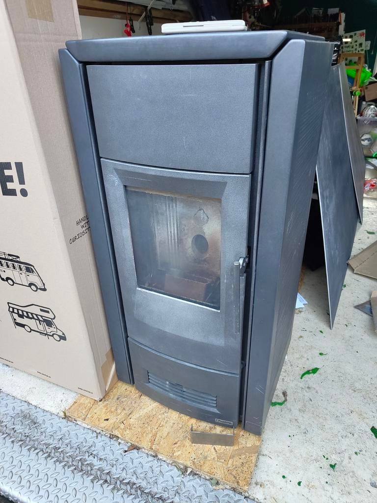 Piazzetta pelletkachel P958 8.6 kW, Huis en Inrichting, Ophalen, Gebruikt, Overige brandstoffen, Pelletkachel