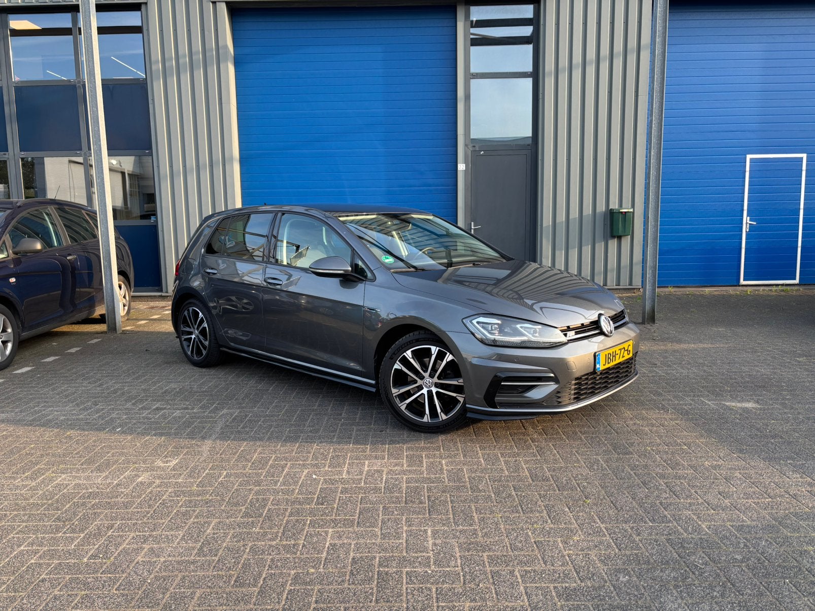 Vw Golf R-Line/1.4 TSI 92KW/ BT Audio/ stoelmassage, Auto's, Volkswagen, Particulier, Golf, ABS, Airbags, Airconditioning, Automatische klimaatregeling