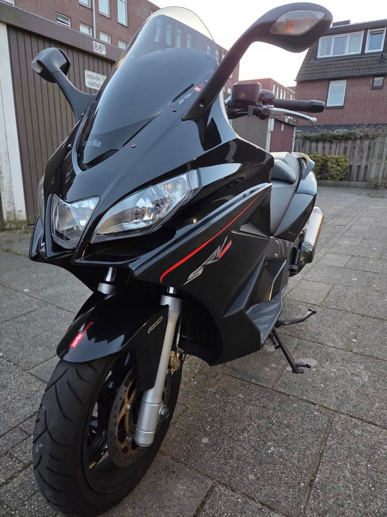 Aprilia SRV 850 ABS - Krachtige motorscooter, Motoren, Ophalen of Verzenden