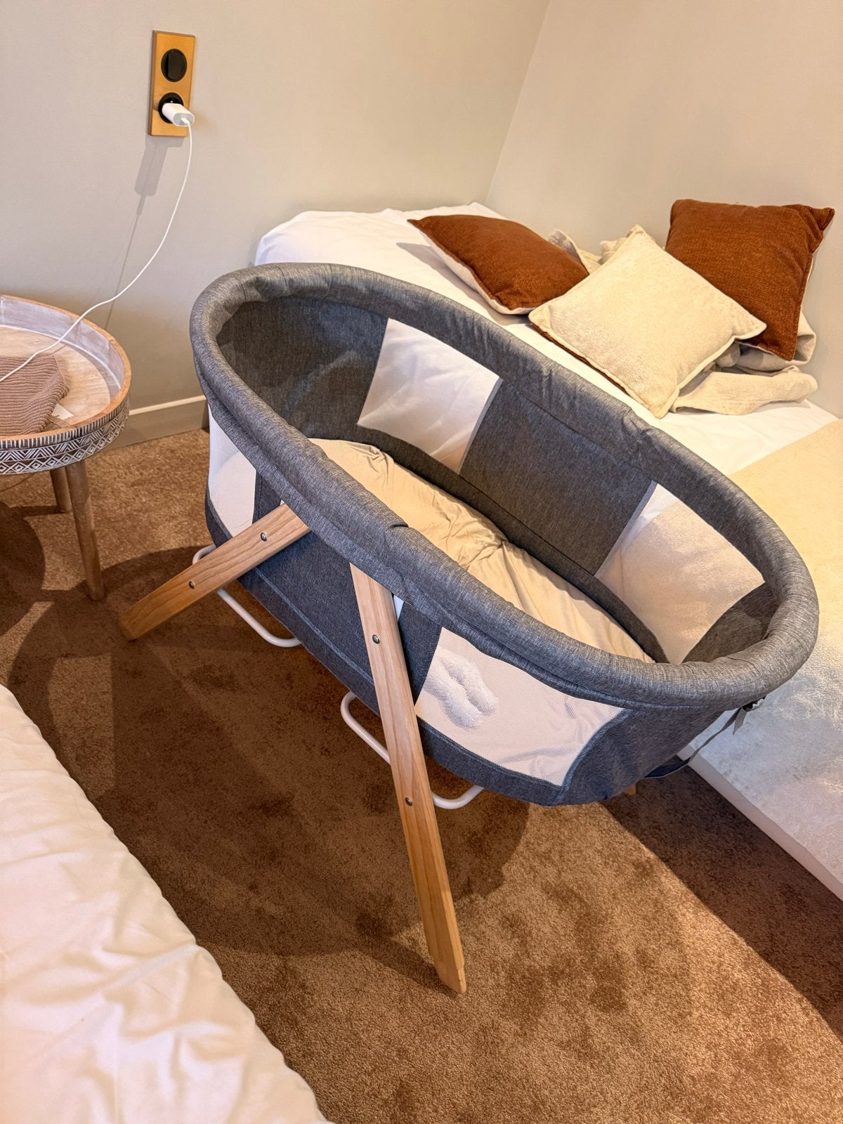 Baby co-sleeper zo goed als nieuw, snel op te zetten, Ophalen, Zo goed als nieuw, Wieg