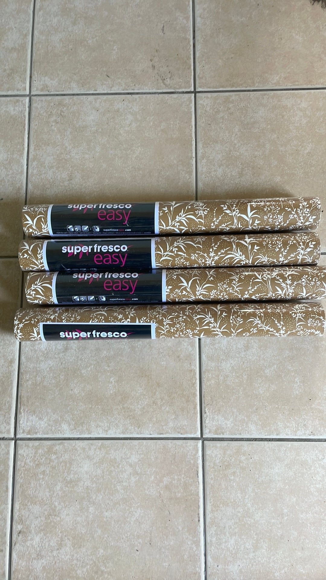 Superfresco Easy Behang - Bruin met wit bloemenpatroon, Ophalen of Verzenden, 25 tot 50 m², Bruin