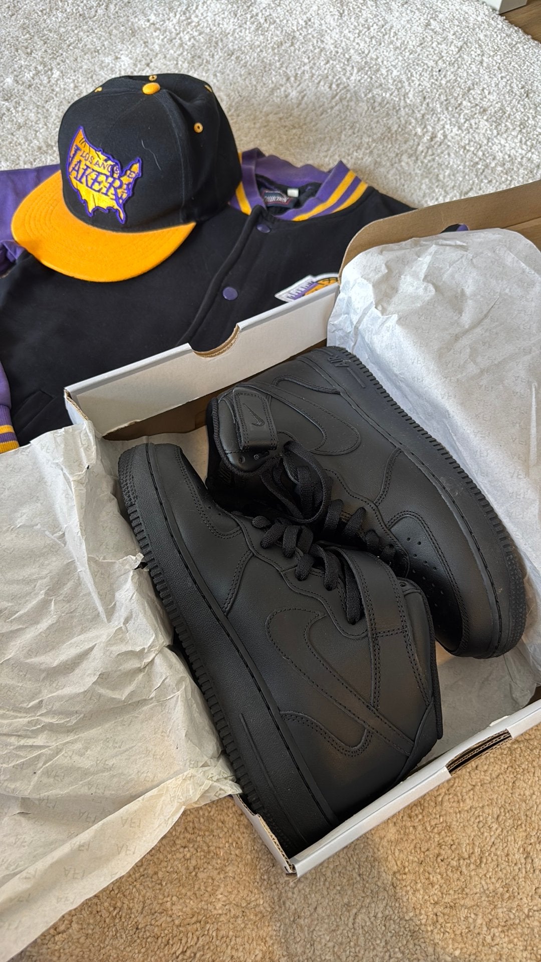 Nike Air Force 1 Mid '07 Black, size-42, Ophalen of Verzenden, Zo goed als nieuw