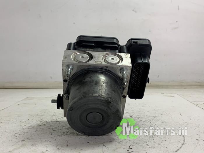 ABS Pomp van een Volkswagen Polo, Gebruikt, -, Volkswagen, -