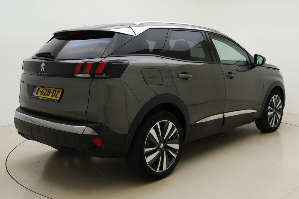Peugeot 3008 1.2 PureTech Blue Lease Premium 130pk | Navigat, Voorwielaandrijving, Gebruikt, 1199 cc, Leder en Stof