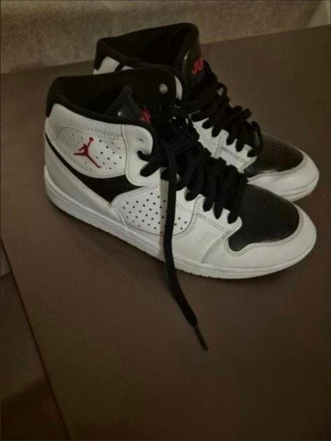 ZGAN Jordans Jumpman, Nike Air jordan uit NY, Yeezy's, BALR, Ophalen of Verzenden, Zo goed als nieuw