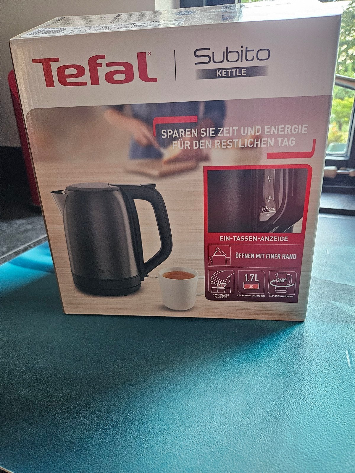 Tefal waterkoker 1,7 ltr, 1 tot 2 liter, Ophalen of Verzenden, Zo goed als nieuw, Draadloos