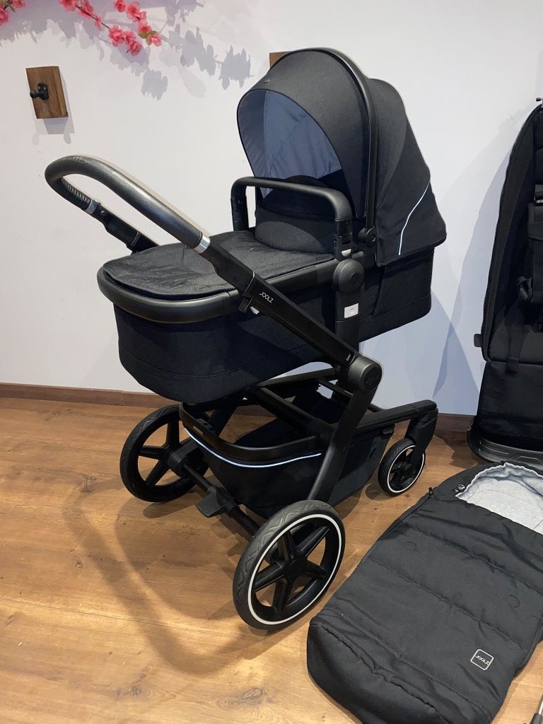 Joolz Day+ Brilliant Black Complete 3in1 Kinderwagen, Ophalen, Joolz, Zo goed als nieuw, Eikanlaan 76 Spijkenisse