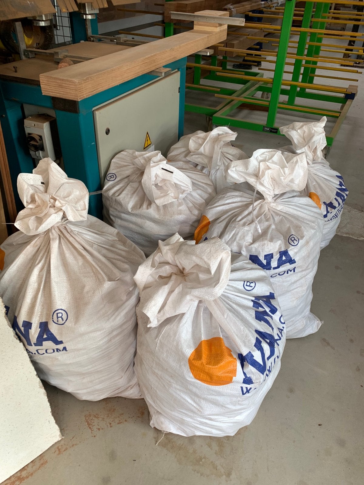 Briketten haardhout, Minder dan 3 m³, Ophalen