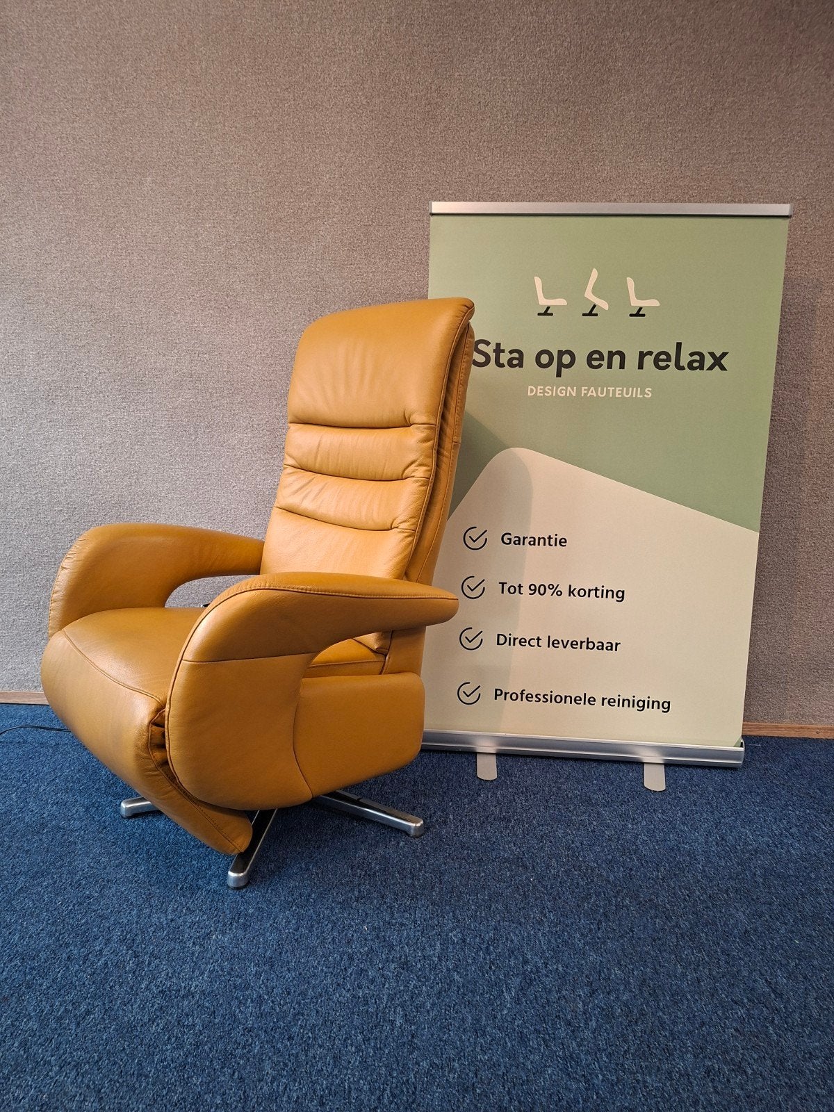 sta op relax fauteuil Meubelzorg Zo goed als nieuw !, Ophalen of Verzenden, Zo goed als nieuw, Staopenrelax@gmail.com, Sta-op-en-relax