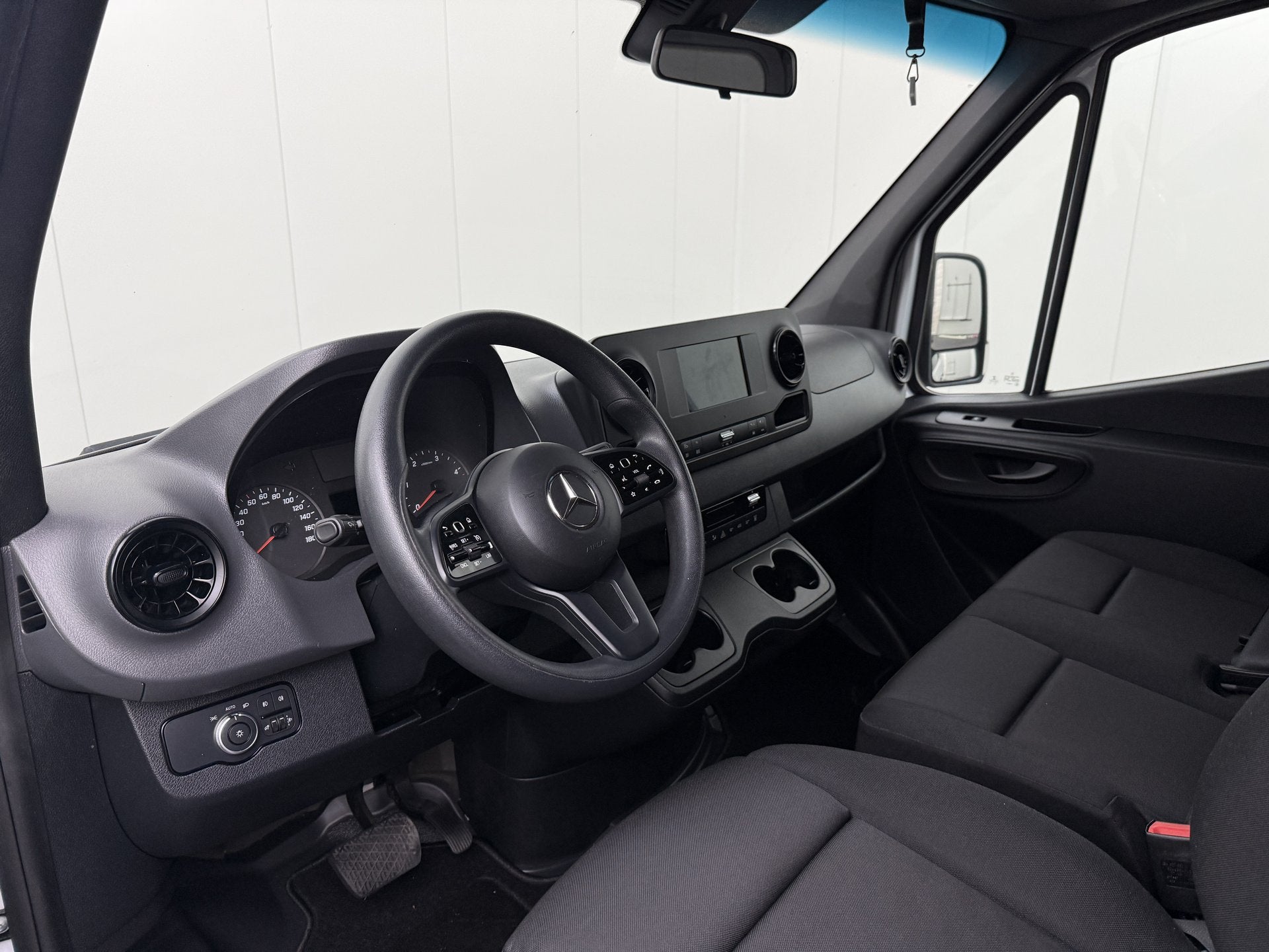Mercedes-Benz Sprinter 317CDi Automaat L2H2 | Navigatie | Ca, Automaat, Stof, Gebruikt, Zwart