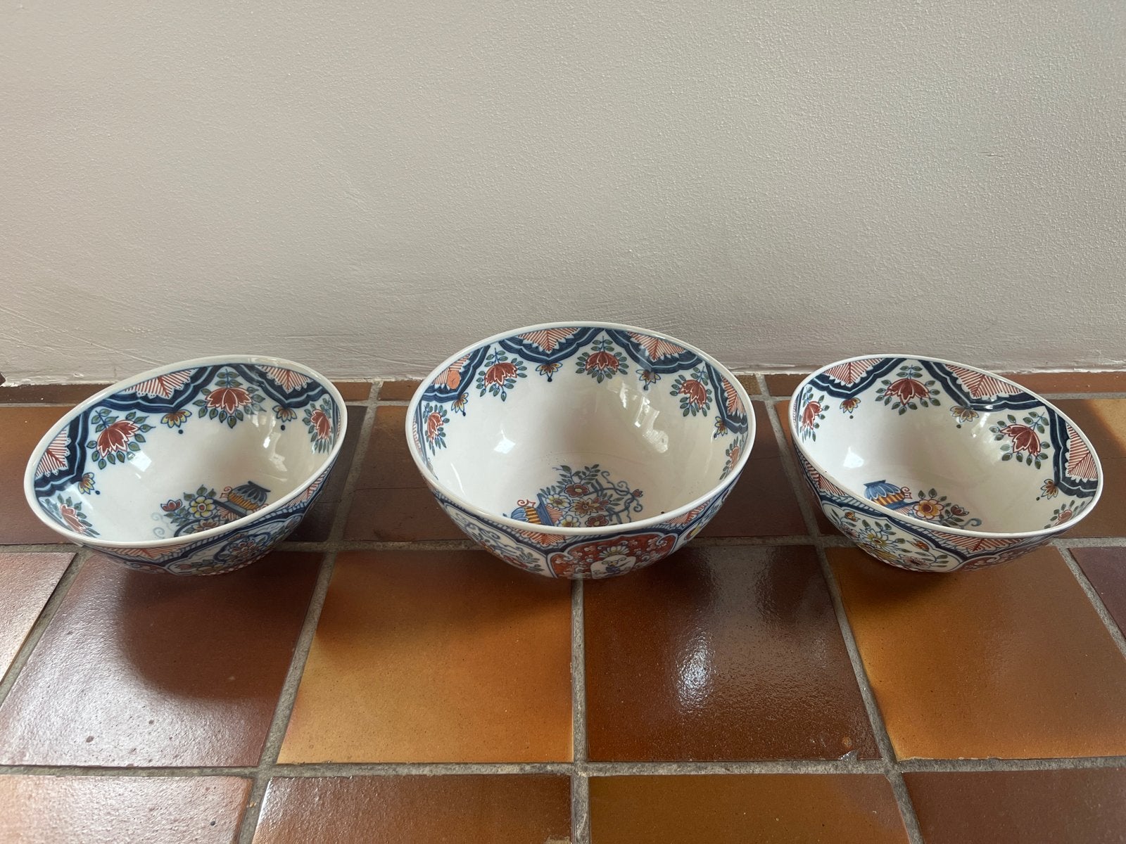 Set 3 Makkum Tichelaar Kastkommen – Polychroom, Antiek en Kunst, Ophalen