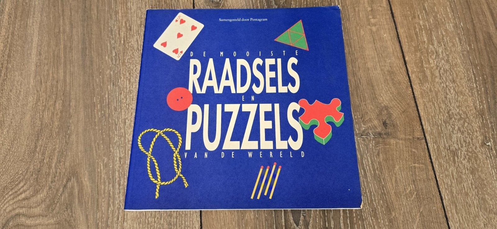 raadsels en puzzels boek, Ophalen of Verzenden, Zo goed als nieuw