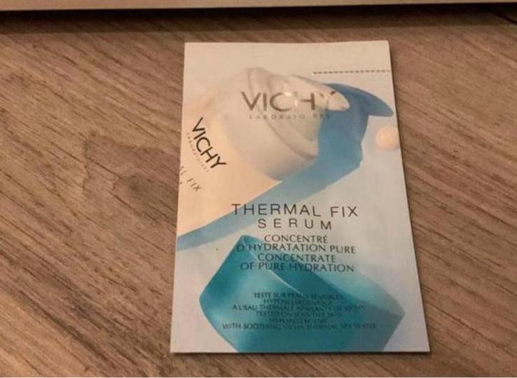 Vichy thermal fix serum 1,5 ml, Ophalen of Verzenden, Nieuw, Gehele gezicht, Verzorging
